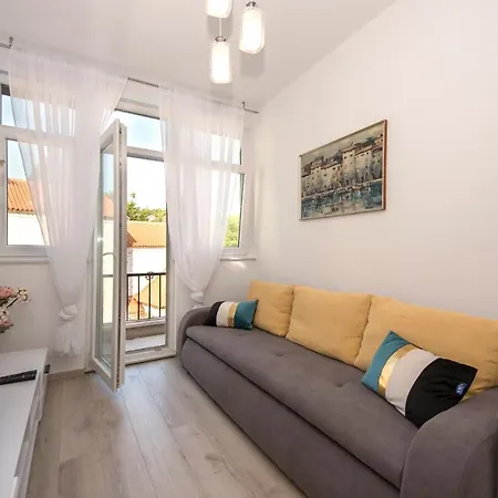 Center Sonia שיבניק