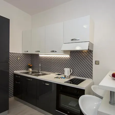 Center Sonia * Šibenik